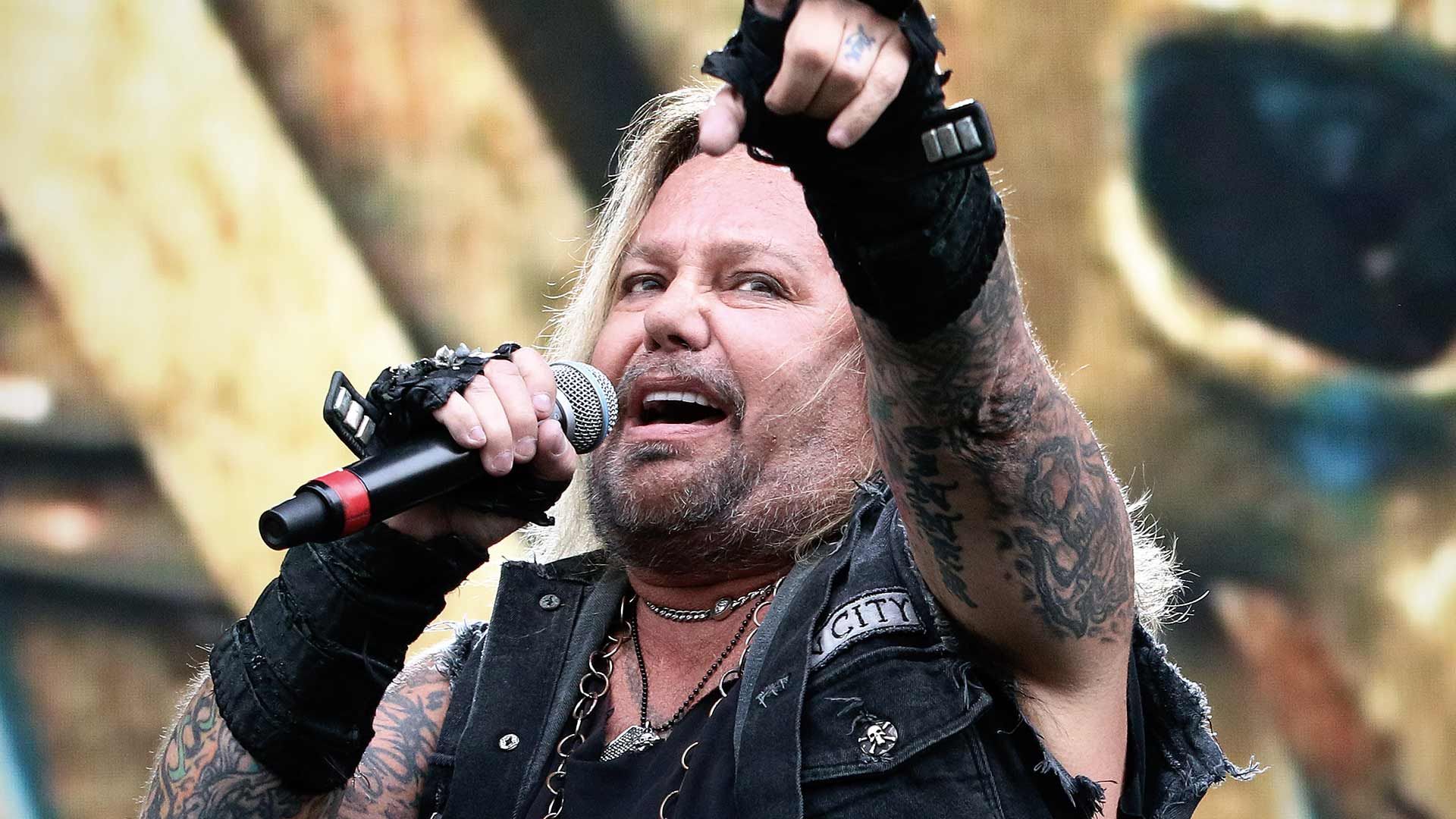Vince neil small penis
