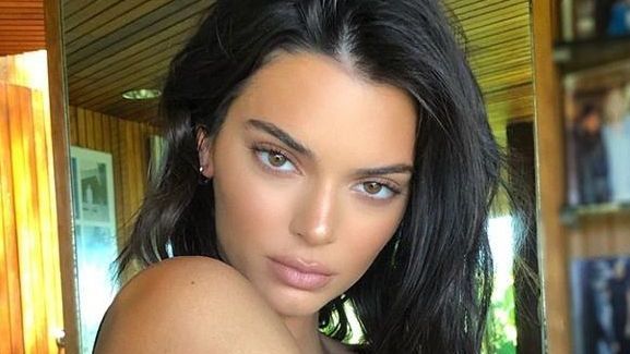 Kendall Jenner close up
