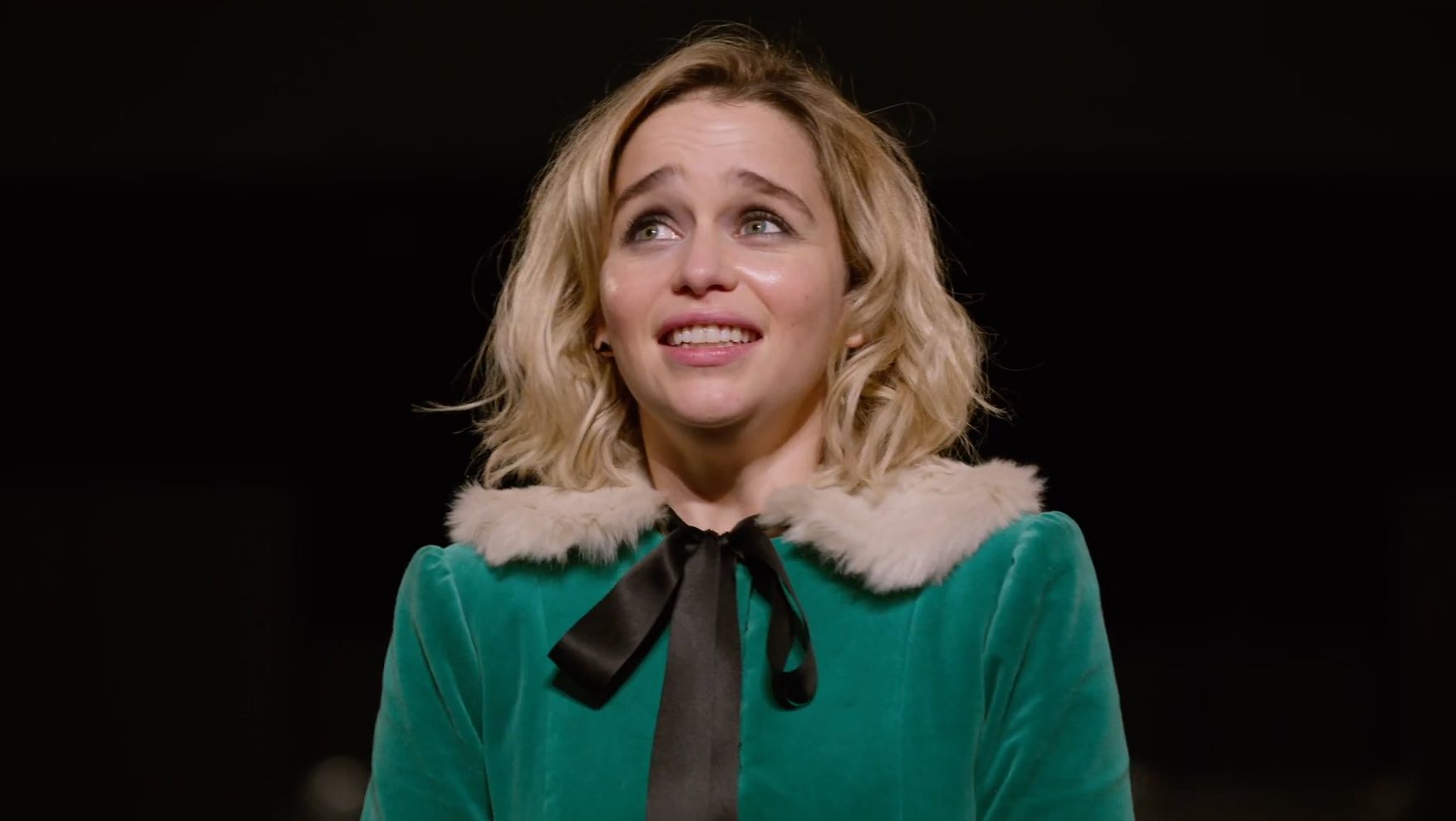 See Emilia Clarke Sing Last Christmas And Have A Bird Poop On Her Face