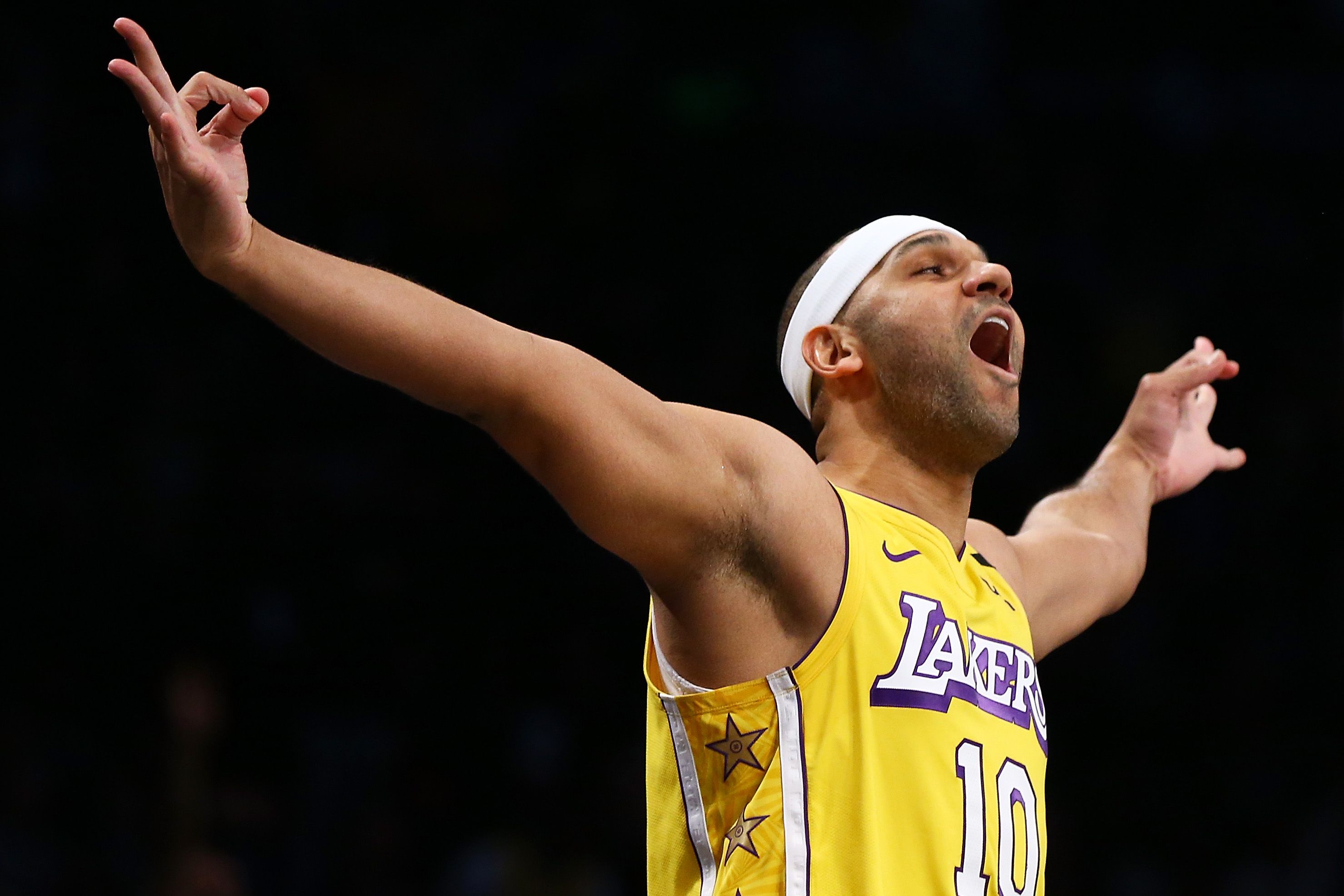 Jared Dudley screams after hitting a three-pointer