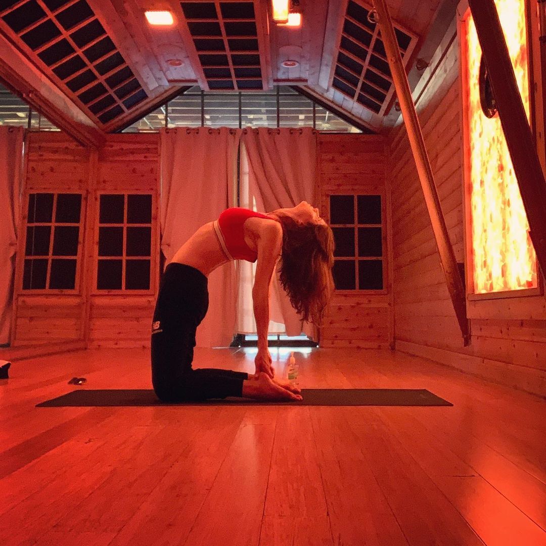 Alexandra Daddario doing yoga