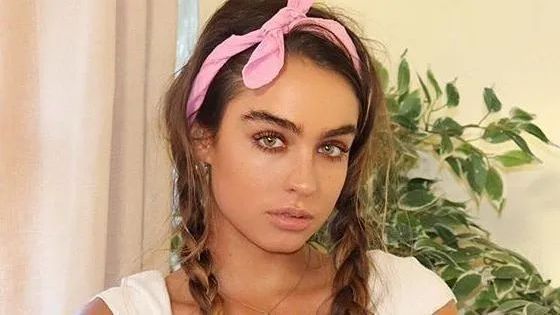 Sommer Ray close up