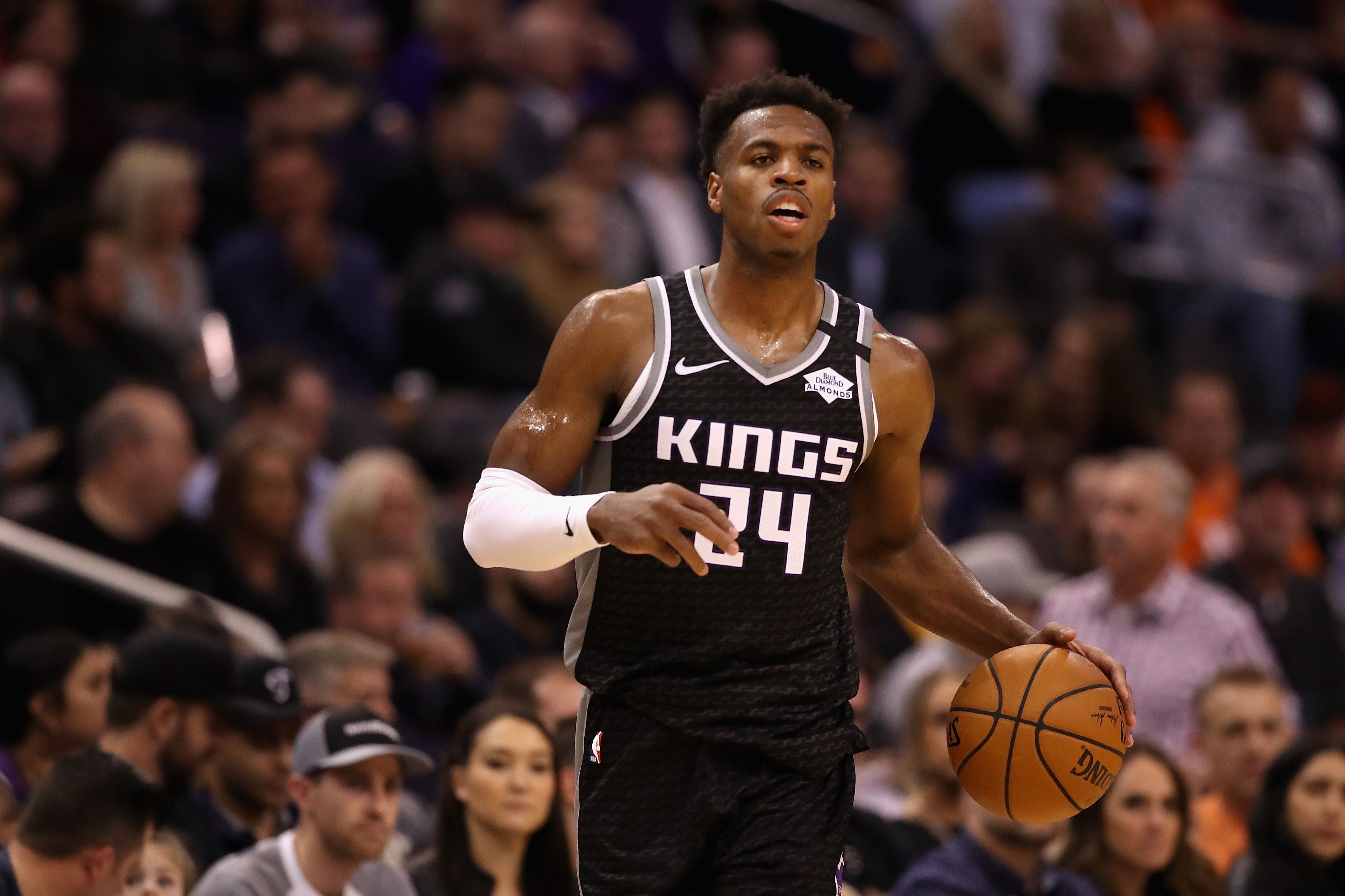 Buddy Hield running the Kings' offense