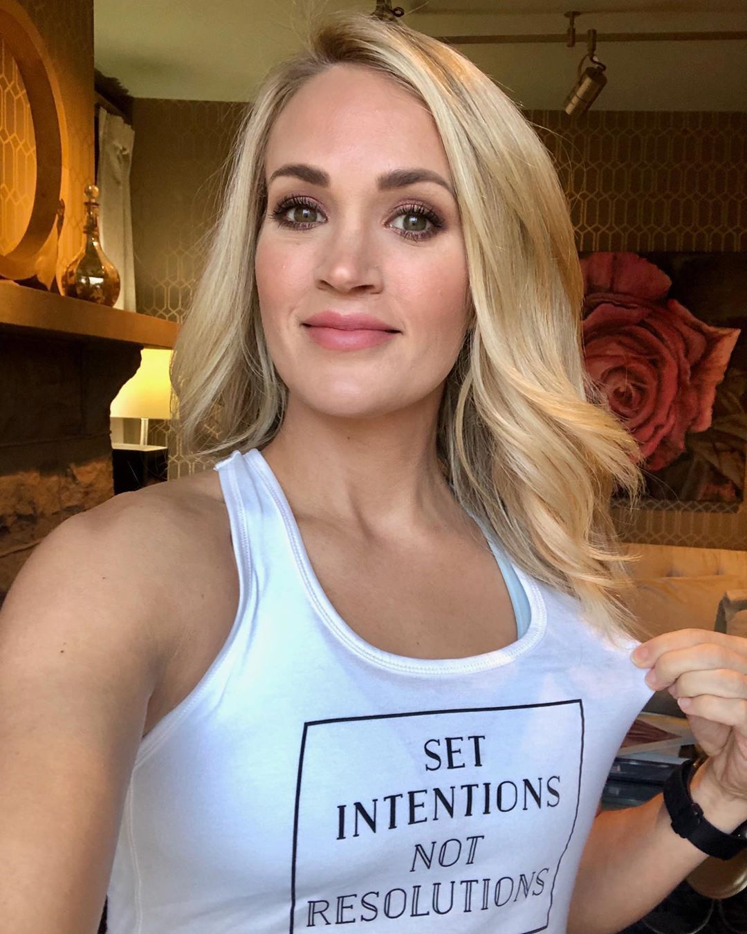 Carrie Underwood indoor tank top selfie