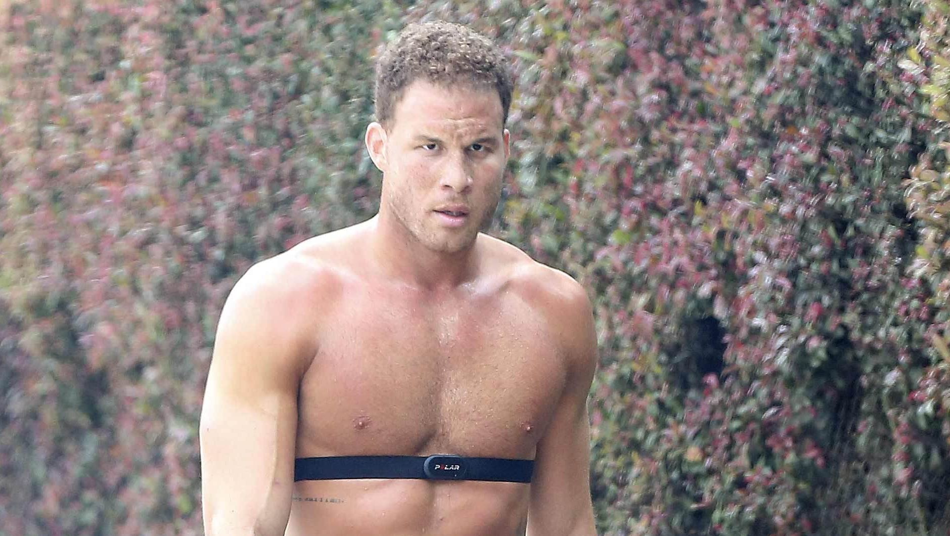 Blake Griffin Helps Us All With Shirtless Workout