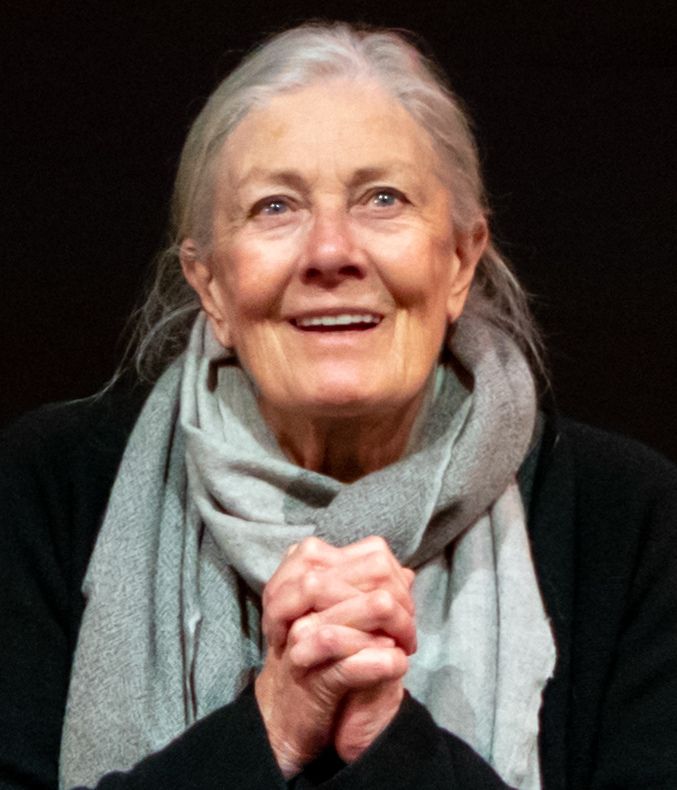 Vanessa Redgrave wears a scarf.
