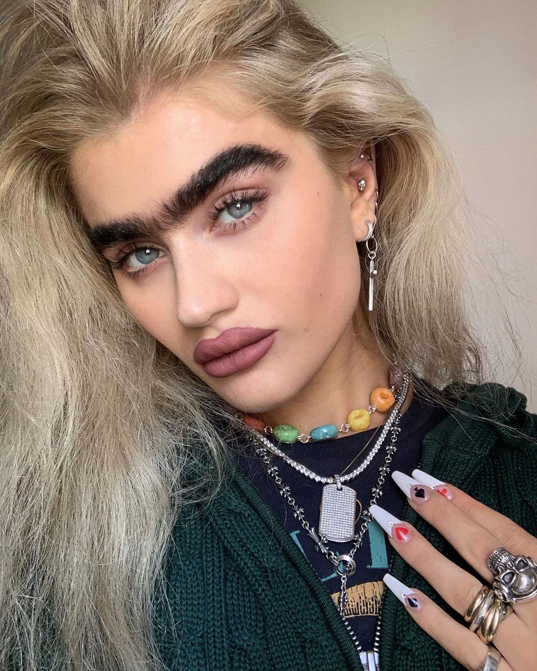 Model Sophia Hadjipanteli Continues To Fearlessly Rock Her Unibrow ...