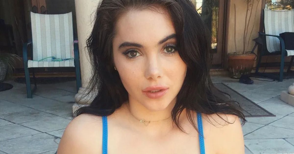 Gymnast Mckayla Maroney Gets Sexual With Naughty Nail Rant 