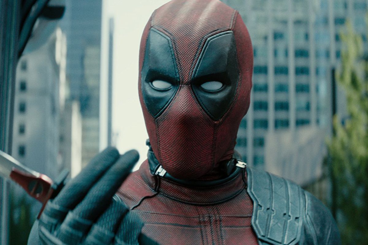 Ryan Reynolds Wants Deadpool To Crossover With Female 'X ...