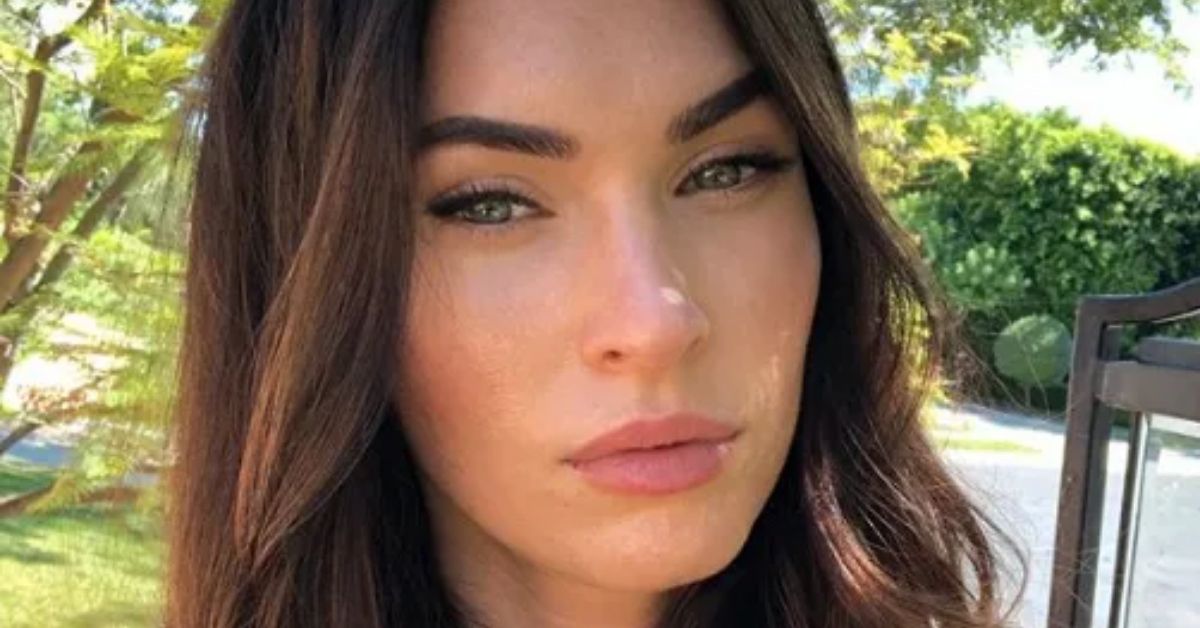 Megan Fox Is Back On Instagram With Series Of Selfies, And Fans Are