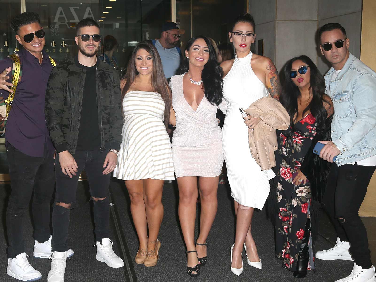 Angelina Joins 'Jersey Shore' Cast on Press Tour Ahead of 'Family ...