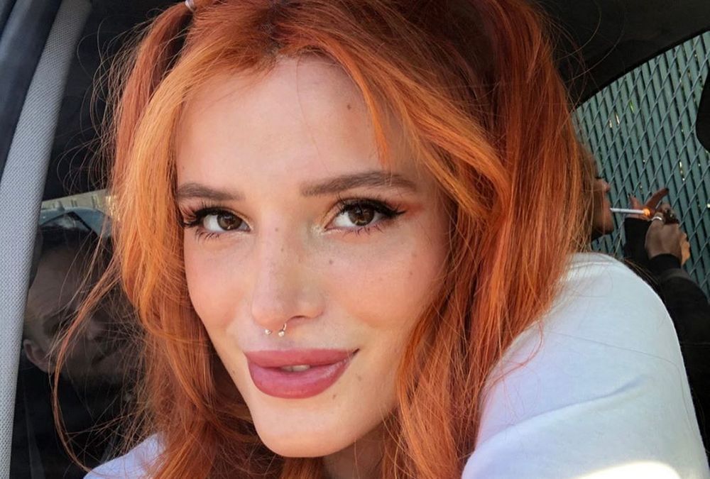 Bella Thorne poses for a photo.