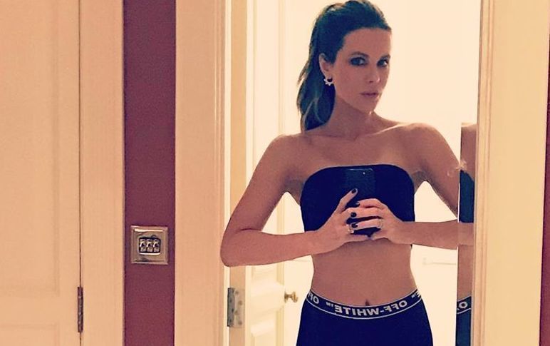 Kate Beckinsale Lounges In Bed In The Most British T Shirt Known To Man 9726