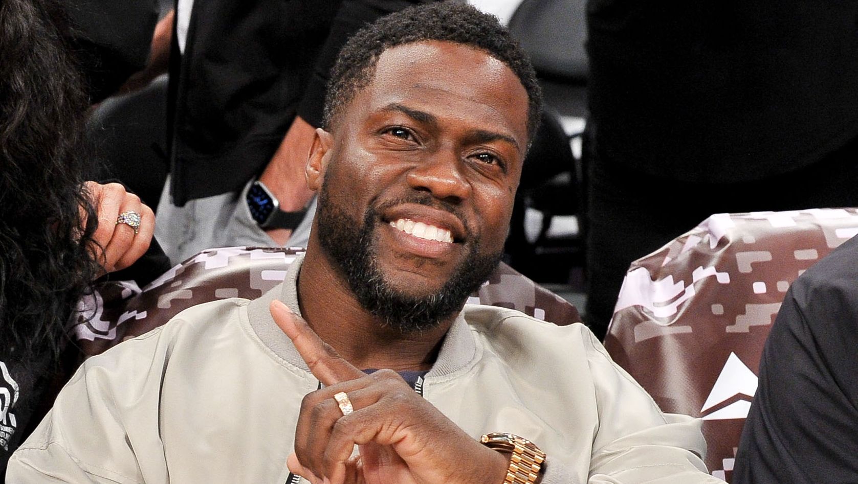 Kevin Hart Gets Cold As Balls With The Bella Twins Ninja And Dennis Rodman 