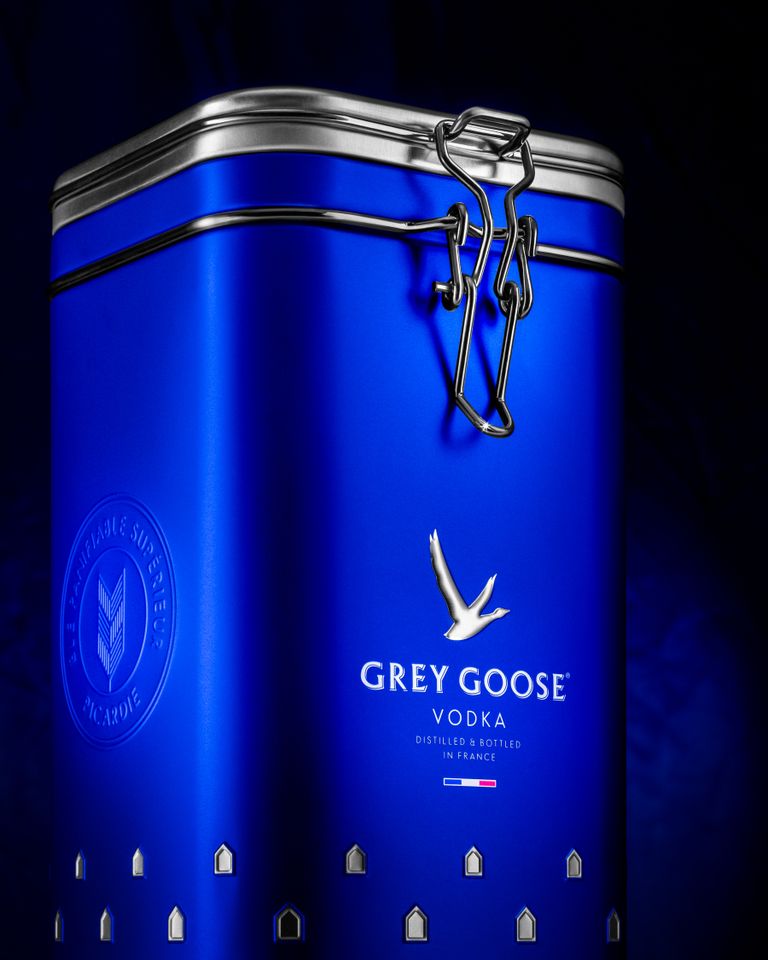 Costco Is Selling A Grey Goose Vodka Set With Limited